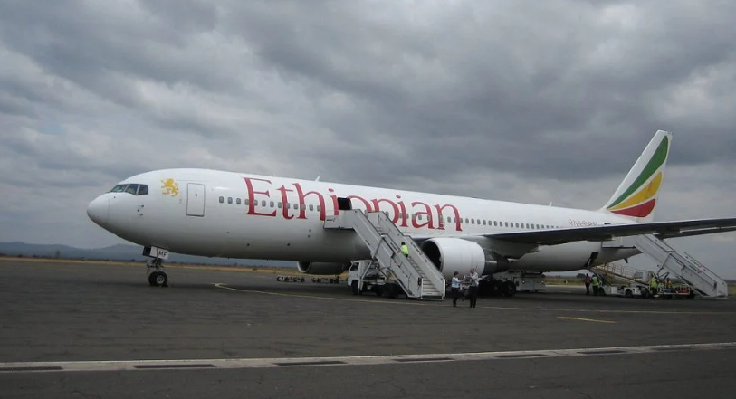 Ethiopian Airlines flight 961 Was less successful at a smooth ditch. 